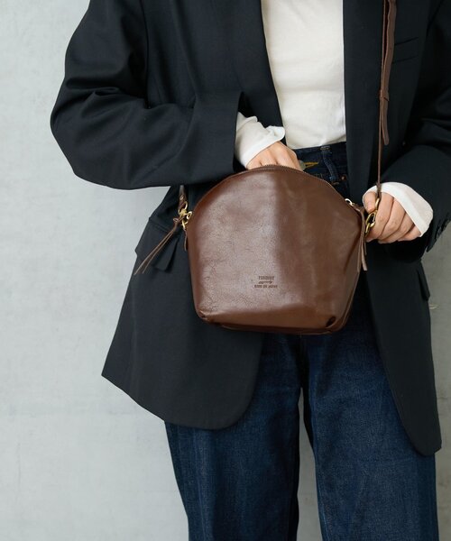 BIRTHDAY BAR（バースデイバー）の「LIGHT LEATHER SHOULDER 軽量本革ショルダーバッグ（ショルダーバッグ・レディース・ダークブラウン/キャメル/ブラック・0）」の10枚目の写真