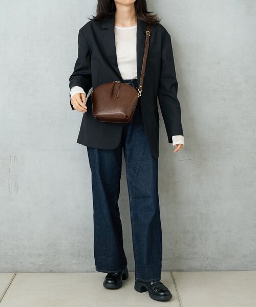 BIRTHDAY BAR（バースデイバー）の「LIGHT LEATHER SHOULDER 軽量本革ショルダーバッグ（ショルダーバッグ・レディース・ダークブラウン/キャメル/ブラック・0）」の12枚目の写真