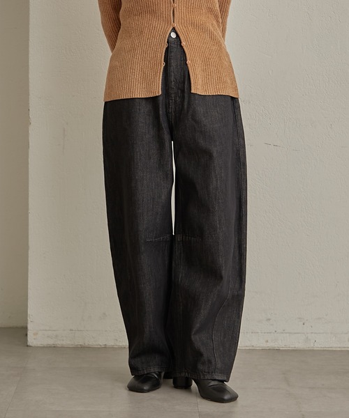 Omekashi（オメカシ）の「カーブデニム（デニムパンツ・レディース・インディゴブルー/ブラック・マルチサイズ）」の8枚目の写真