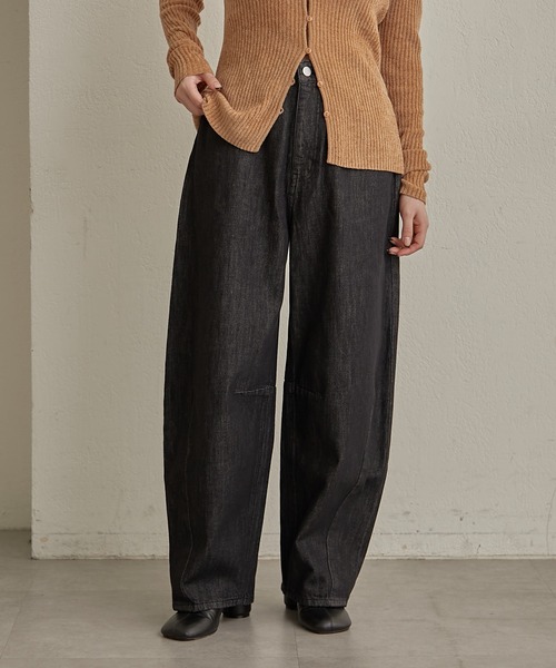 Omekashi（オメカシ）の「カーブデニム（デニムパンツ・レディース・インディゴブルー/ブラック・マルチサイズ）」の7枚目の写真