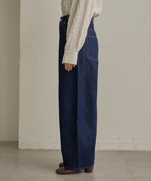 Omekashi（オメカシ）の「カーブデニム（デニムパンツ・レディース・インディゴブルー/ブラック・マルチサイズ）」の14枚目の写真