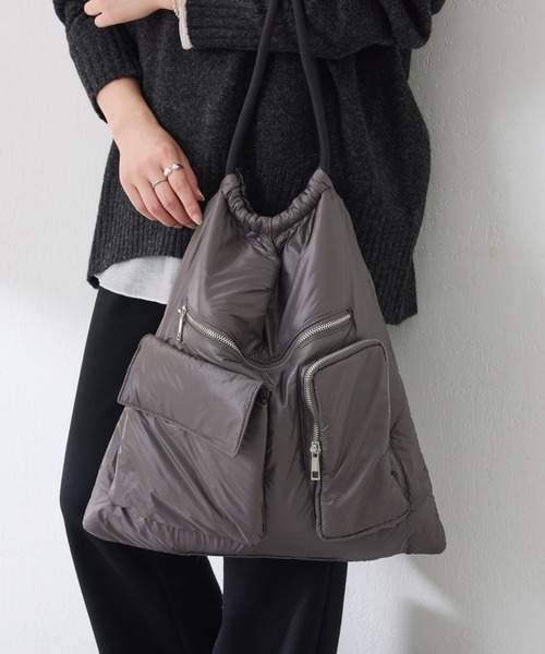 PAPILLONNER（パピヨネ）の「軽量/リバーシブルパフィートート（ショルダーバッグ・レディース・カーキ/チャコールグレー・FREE）」の5枚目の写真