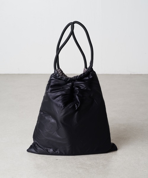 PAPILLONNER（パピヨネ）の「軽量/リバーシブルパフィートート（ショルダーバッグ・レディース・カーキ/チャコールグレー・FREE）」の22枚目の写真