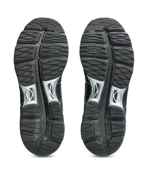 ASICS(アシックス)の「GEL-K1011 / ゲルケー1011(スニーカー・メンズ・ブラック×シルバー・23.5/27.5/24/27/24.5/26.5/28.5/25/29/25.5/26/23/28)」の8枚目の写真