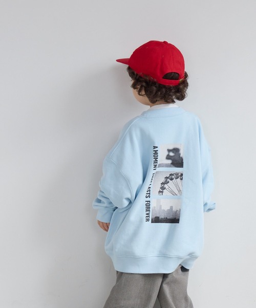 LOWRYS FARM（ローリーズファーム）の「フォトウラケプルオーバー　601899（スウェット・キッズ・ブラック/アイボリー/ブルー・130cm/110cm/150cm）」の3枚目の写真