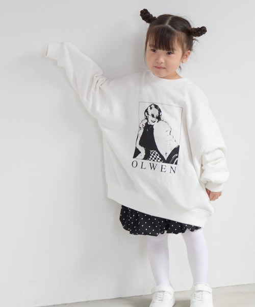 LOWRYS FARM（ローリーズファーム）の「フォトウラケプルオーバー　601899（スウェット・キッズ・ブラック/アイボリー/ブルー・130cm/110cm/150cm）」の6枚目の写真