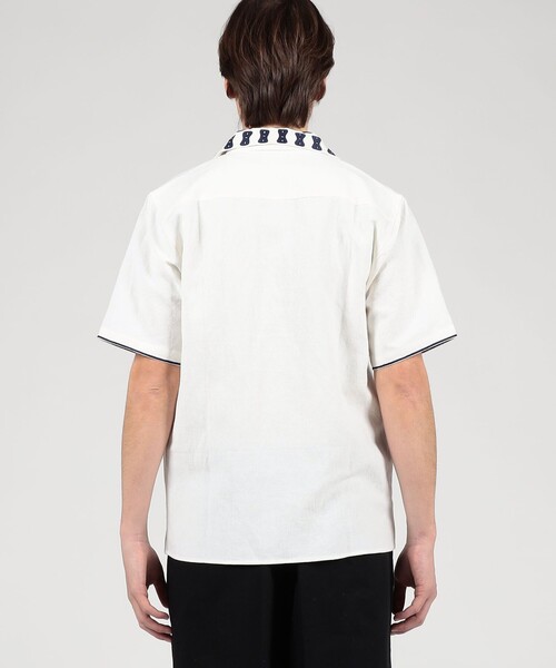 jupe by jackie(ジュップバイジャッキー)の「JUPE BY JACKIE エンブロイダリー オープンカラーシャツ(シャツ/ブラウス・メンズ・ホワイト系その他・M)」の5枚目の写真
