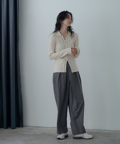 GALLEST（ギャレスト）の「【一部店舗限定】ポロ衿リブニット（ニット/セーター・レディース・グレー/ブラウン系その他/アイボリー・38）」の14枚目の写真