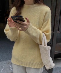 クルーネックドロップショルダーニット