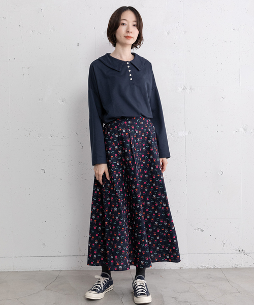 POU DOU DOU（プードゥドゥ）の「フラワープリントフレアスカート（スカート・レディース・ネイビー/ブラック・M）」の13枚目の写真