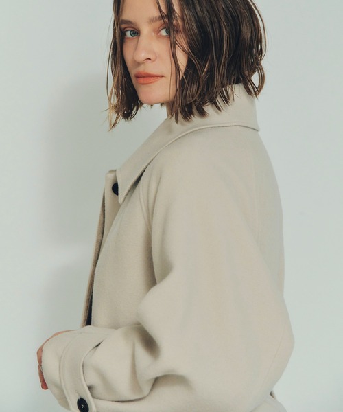 YECCA VECCA(イェッカヴェッカ)の「ウール混ステンカラーロングコート(ステンカラーコート・レディース・ダークネイビー/モカ/ライトベージュ・FREE)」の16枚目の写真