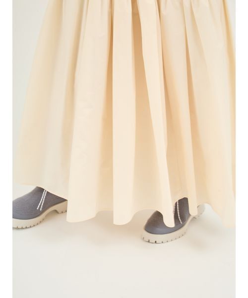 emmi（エミ）の「オフショルニットドッキングワンピース（ワンピース・レディース・レッド/ブラウン/アイボリー・0/1）」の15枚目の写真