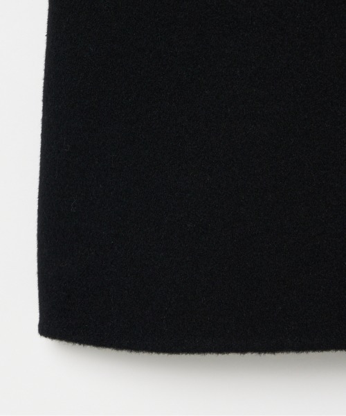HELIOPOLE（エリオポール）の「DOUBLE FACE HOODIE COAT（その他アウター・レディース・アイボリー/ブラック・36/38）」の8枚目の写真