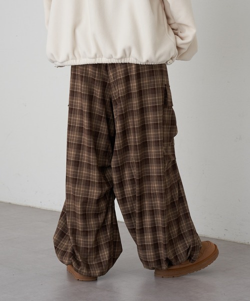 RAY CASSIN（レイカズン）の「バレルカーゴパンツ（その他パンツ・レディース・チャコールグレー/ブラウン系その他2/ブラウン・FREE）」の22枚目の写真