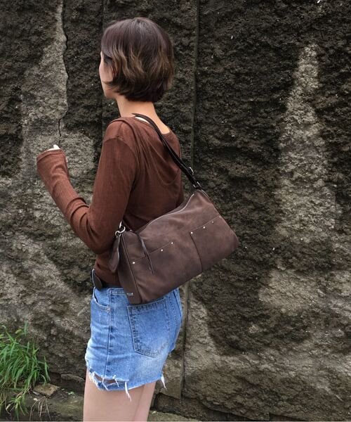 FENNEC（フェネック）の「BASH BAG - METAL BLACK（ショルダーバッグ・レディース・その他・FREE）」の15枚目の写真