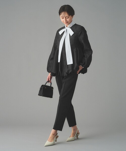 UNITED ARROWS（ユナイテッドアローズ）の「GISHA 2トーン ジャガード ジャケット（ノーカラージャケット・レディース・ネイビー/ダークグレー・38/36）」の6枚目の写真