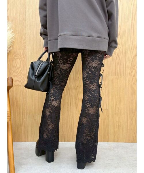 EVRIS（エヴリス）の「レースリボンフレアレギンス（その他パンツ・レディース・ホワイト/ブラック・SMALL/MEDIUM）」の9枚目の写真