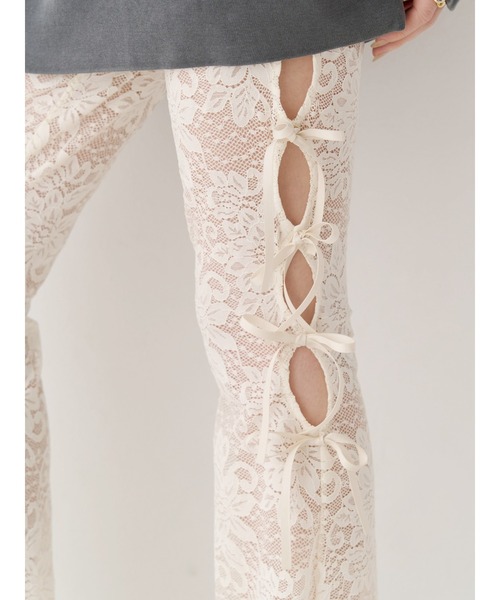 EVRIS（エヴリス）の「レースリボンフレアレギンス（その他パンツ・レディース・ホワイト/ブラック・SMALL/MEDIUM）」の6枚目の写真