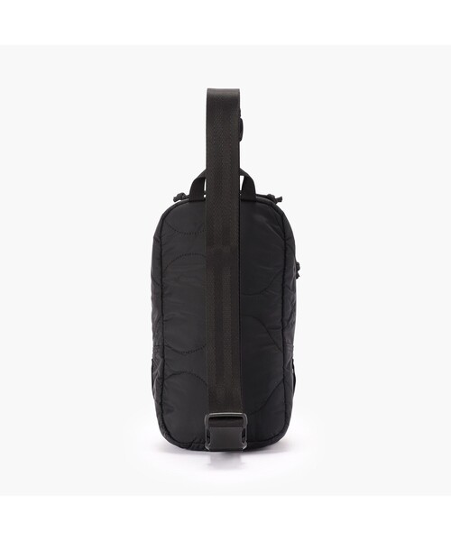 BRIEFING／ブリーフィング】QUILTED SLING WALKER（ショルダーバッグ
