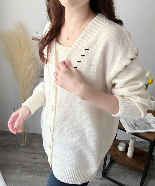 Amulet（アミュレット）の「ゆるっと羽織ってこなれ感をプラス◎デイリーに最適♪ ルーズフィットニットカーディガン（カーディガン/ボレロ・レディース・ホワイト/ブラック・FREE）」の14枚目の写真