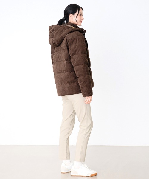 Arnold Palmer（アーノルドパーマー）の「2WAY シェア コーデュロイ ダウンジャケット（ダウンジャケット/コート・レディース・ブラック/ライトベージュ/サックスブルー/ブラウン・XS/S/M/L/LL）」の21枚目の写真