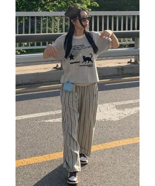 VENHIT（ベンヒット）の「星と猫ジャカードニットハーフT[アイボリー]（ニット/セーター・レディース・アイボリー・LARGE/MEDIUM/X-LARGE）」の4枚目の写真