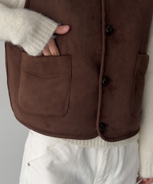 CANAL JEAN（キャナルジーン）の「diggity　リバーシブルムートンベスト（ベスト・レディース・ブラウン/クリーム・ONE SIZE）」の18枚目の写真