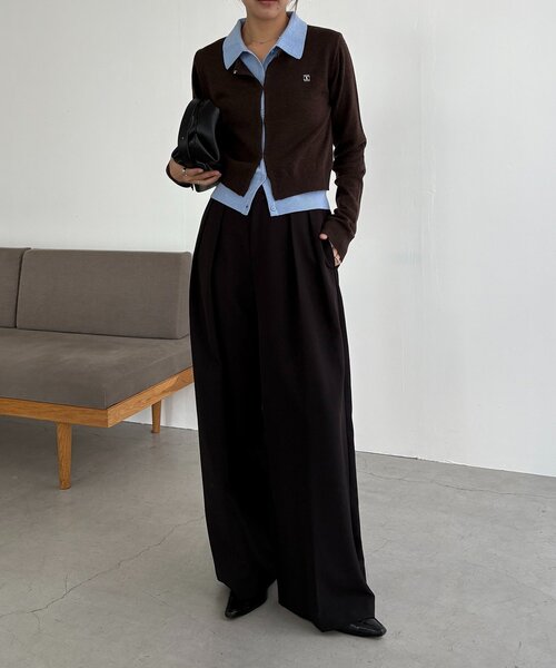 CAPRICIEUX LE'MAGE（カプリシューレマージュ）の「レイヤードポロニットカーディガン（カーディガン/ボレロ・レディース・ベージュ/チャコールグレー/ブラウン・FREE）」の21枚目の写真