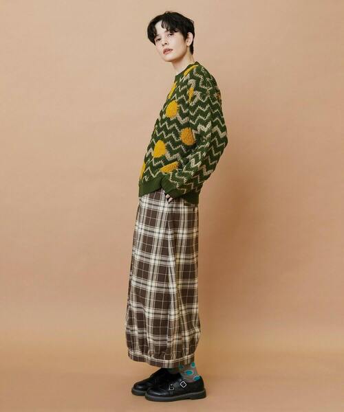 FRAPBOIS（フラボア）の「ウェーブドット プルオーバー（ニット/セーター・レディース・カーキ/グレー・2/1）」の10枚目の写真