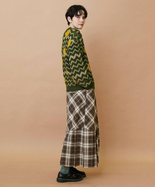 FRAPBOIS（フラボア）の「ウェーブドット プルオーバー（ニット/セーター・レディース・カーキ/グレー・2/1）」の12枚目の写真