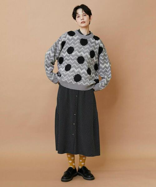 FRAPBOIS（フラボア）の「ウェーブドット プルオーバー（ニット/セーター・レディース・カーキ/グレー・2/1）」の15枚目の写真