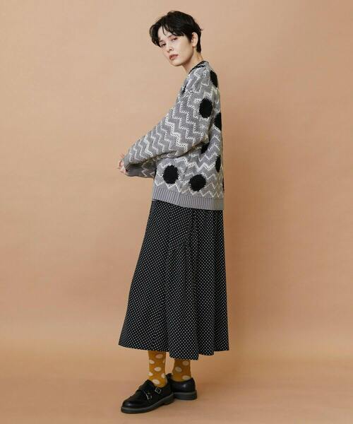 FRAPBOIS（フラボア）の「ウェーブドット プルオーバー（ニット/セーター・レディース・カーキ/グレー・2/1）」の16枚目の写真