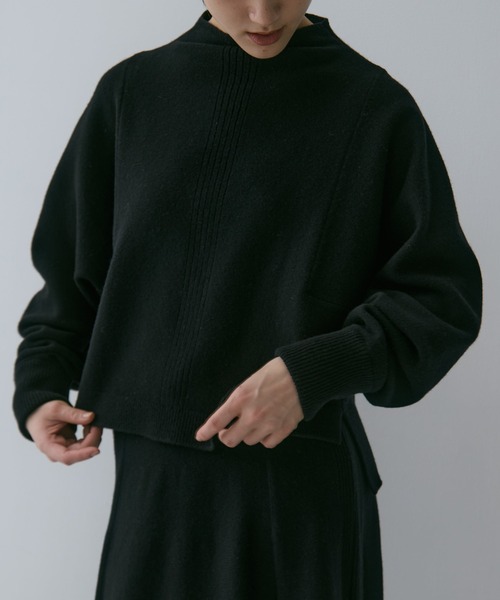 WRAPINKNOT（ラッピンノット）の「【WRAPINKNOT/ラッピンノット】《STUDIOUS別注》 CASHMERE BOAT NECK KNIT/カシミアボートネックニット（ニット/セーター・レディース・ダークネイビー/アイボリー/ワイン・0）」の3枚目の写真