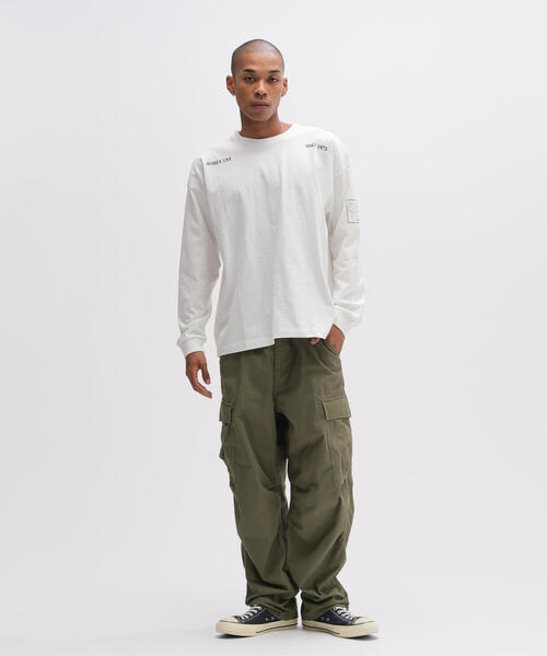 AVIREX(アヴィレックス)の「《WEB&DEPOT限定》STENCIL L/S T-SHIRT(Tシャツ/カットソー・メンズ・ホワイト/ブラック/オリーブ系・L/M/XL/2XL)」の6枚目の写真