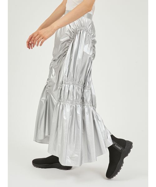 emmi(エミ)の「ギャザーディテールボリュームスカート(スカート・レディース・アイボリー/ブラック/シルバー・0/1)」の6枚目の写真