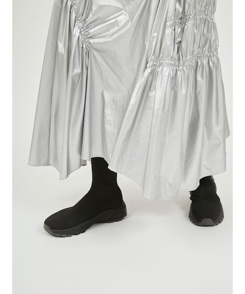 emmi(エミ)の「ギャザーディテールボリュームスカート(スカート・レディース・アイボリー/ブラック/シルバー・0/1)」の10枚目の写真