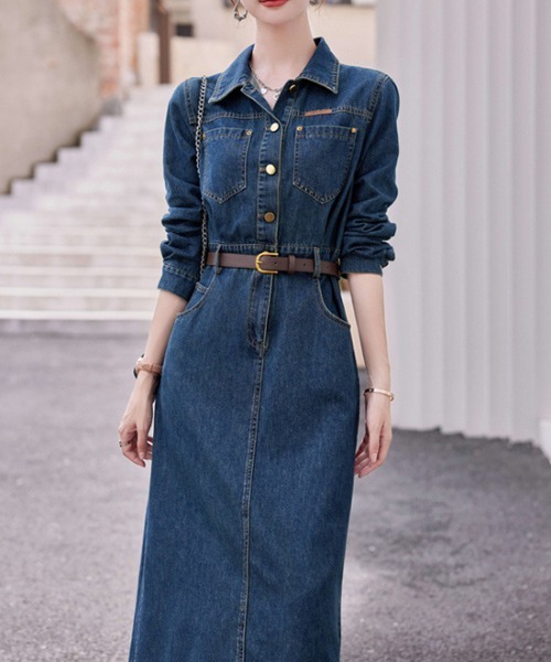 &soiree(アンドソワレ)の「ベルト付きタイトデニムワンピース(ワンピース・レディース・インディゴブルー・X-LARGE/LARGE/MEDIUM/SMALL)」の3枚目の写真