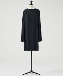 N°21（ヌメロ ヴェントゥーノ）の「【N°21/ヌメロ ヴェントゥーノ】バックフリルワンピース（ワンピース）」