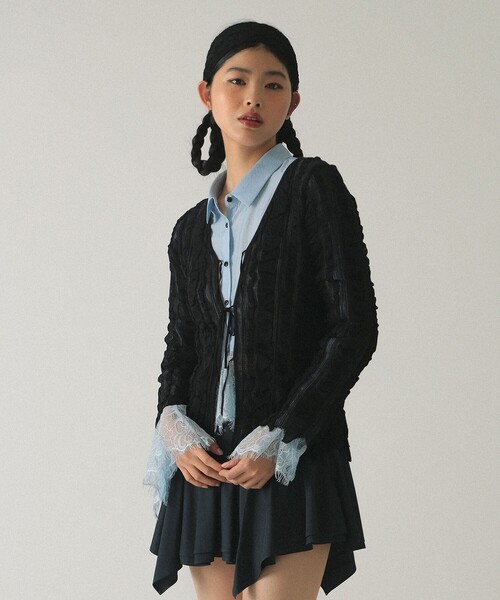 Ray BEAMS（レイビームス）の「メッシュ ストライプ カーディガン（カーディガン/ボレロ・レディース・ブラック/レッド・ONE SIZE）」の3枚目の写真