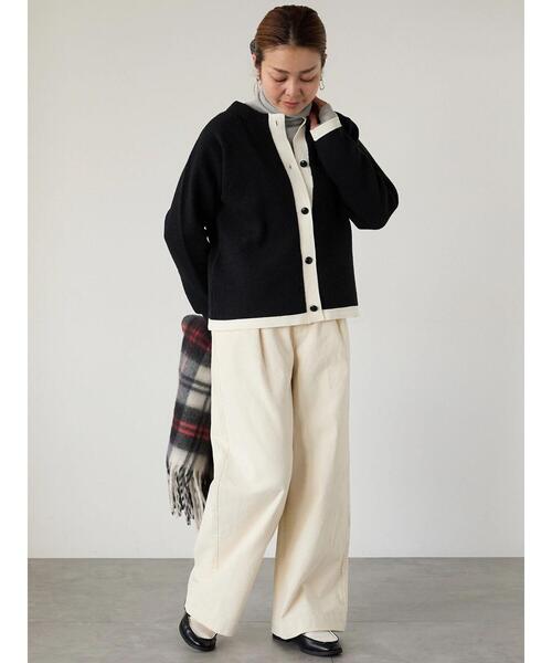 Lugnoncure(ルノンキュール)の「細コーデュロイタックワイドパンツ(その他パンツ・レディース・オフホワイト/ピンク/グレー・F)」の5枚目の写真