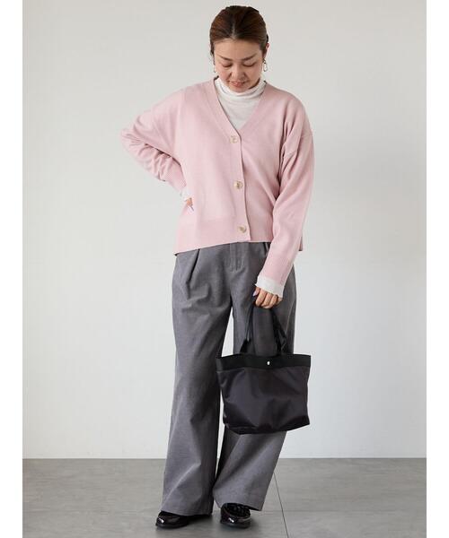 Lugnoncure(ルノンキュール)の「細コーデュロイタックワイドパンツ(その他パンツ・レディース・オフホワイト/ピンク/グレー・F)」の6枚目の写真