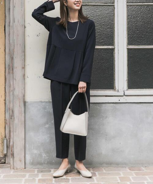 URBAN RESEARCH DOORS（アーバンリサーチドアーズ）の「ペプラムトップスセットアップ | セレモニー/オフィス/セットアップ/オケージョン/入卒式/お呼ばれ（セットアップ・レディース・ネイビー/ブラック・SMALL/MEDIUM）」の4枚目の写真