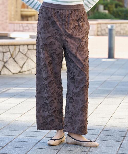DRESSTERIOR(ドレステリア)の「【ウォッシャブル/ウエストゴム】コットンエンブロイダリー イージーパンツ(その他パンツ・レディース・ブラック/オフホワイト/ダークブラウン・34/36/38/40)」の17枚目の写真