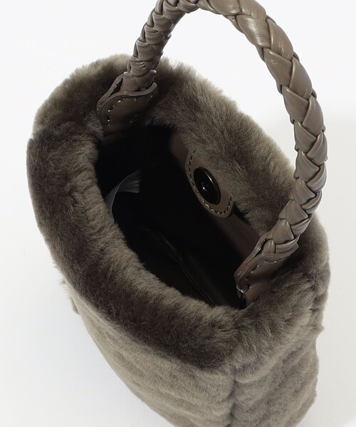 falorni(ファロルニ)の「FALORNI FUR SHOULDER バッグ(ショルダーバッグ・レディース・ダークカーキ/ライトベージュ・FREE)」の14枚目の写真