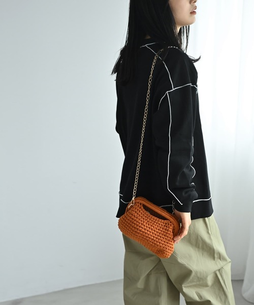 STYLE DELI(スタイルデリ)の「【BLK001】かぎ編みクラッチバッグ(クラッチバッグ・レディース・グリーン/ブラウン/ブラック・FREE)」の3枚目の写真