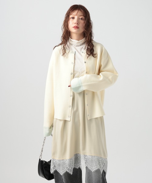 BAYFLOW（ベイフロー）の「[ニットタンク付き]2Pセットハイゲージニットカーディガン（カーディガン/ボレロ・レディース・グレー/オフホワイト/ネイビー・FREE）」の2枚目の写真