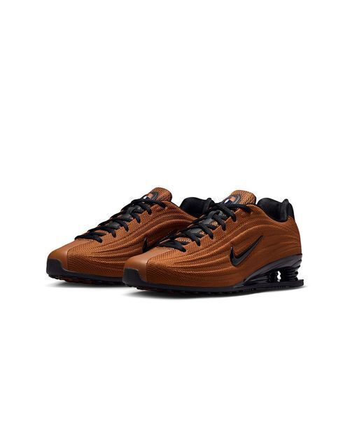 NIKE(ナイキ)の「【NIKE meets emmi】SHOX Z(スニーカー・レディース・ブラウン・23.5/24/24.5/25.5/25/23)」の2枚目の写真