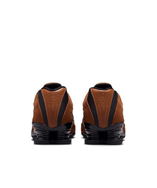 NIKE(ナイキ)の「【NIKE meets emmi】SHOX Z(スニーカー・レディース・ブラウン・23.5/24/24.5/25.5/25/23)」の3枚目の写真