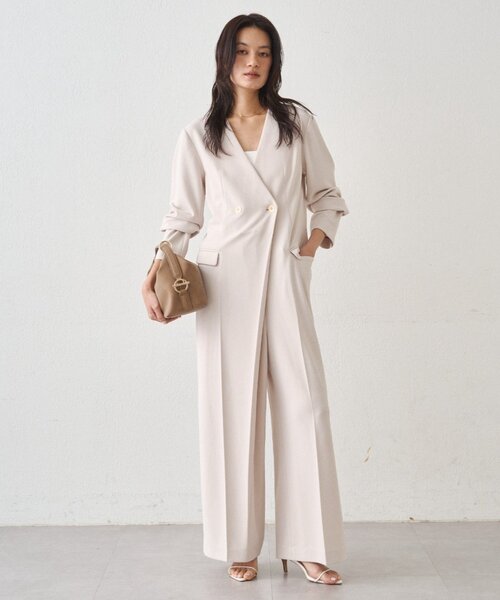 LOUNGEDRESS（ラウンジドレス）の「【Atelier N5/アトリエヌメロサンク】ノーカラーオールインワン（つなぎ/オールインワン・レディース・ライトベージュ/ネイビー・FREE）」の7枚目の写真