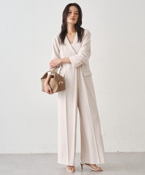 LOUNGEDRESS（ラウンジドレス）の「【Atelier N5/アトリエヌメロサンク】ノーカラーオールインワン（つなぎ/オールインワン・レディース・ライトベージュ/ネイビー・FREE）」の8枚目の写真